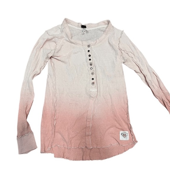 Free People Tops - Free people ombré long sleeve shirt